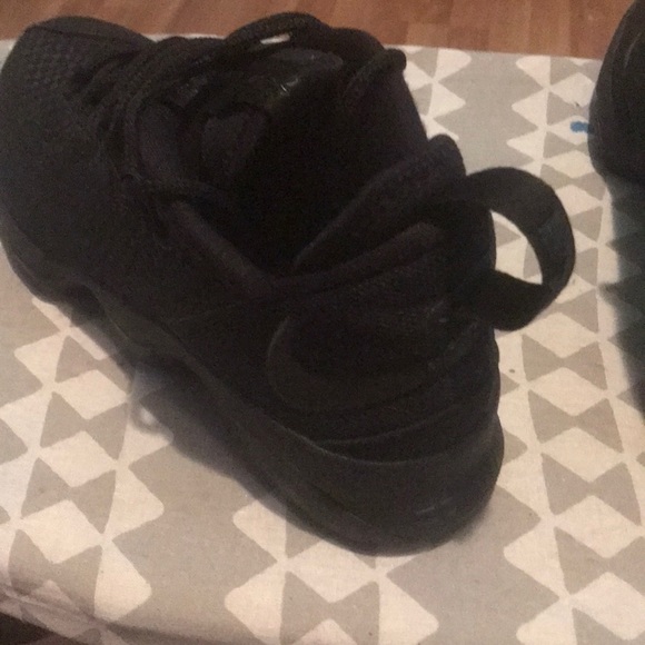 Nike LeBron Xlv Low main image 9
